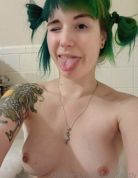 babeghostly belle actrice img