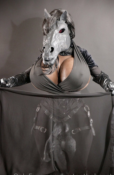 bretonthebeast jolie star du porno image