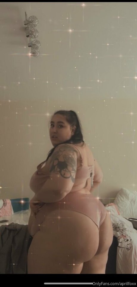 aprilfoxx nus star du porno archive