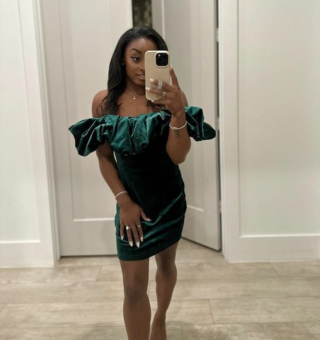 Simone Biles star du porno xxx archive