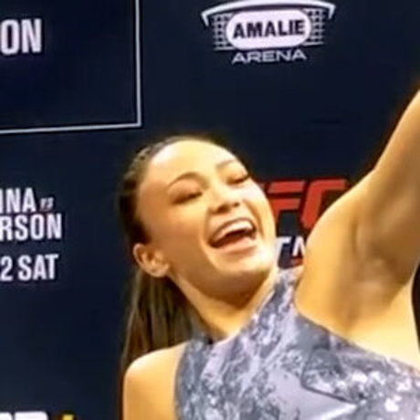 Michelle Waterson modèle meilleur galerie