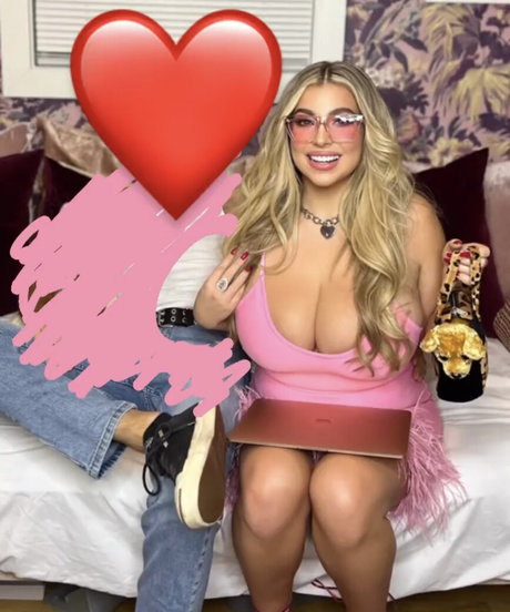 chatte giclante onlyfans assez nue img