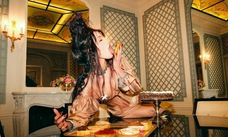 fans asiatiques célèbres xxx nus des photos