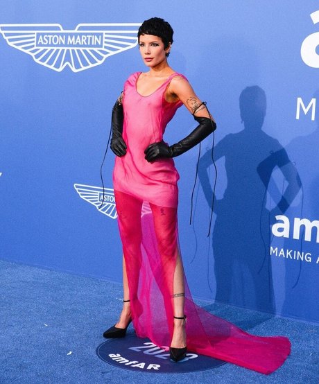 Halsey star du porno érotique archive