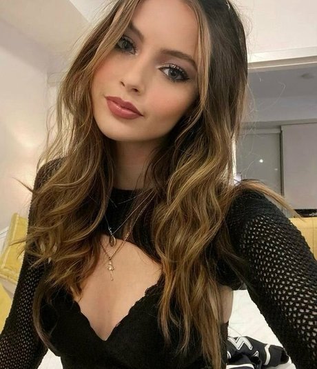 Jordan McEwen actrice de grande qualité galeries