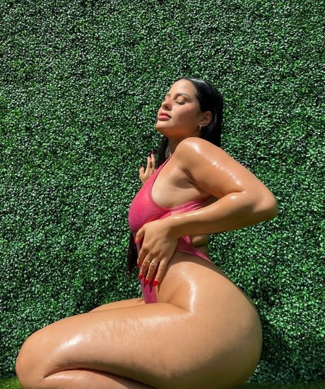 bébé mignon onlyfans xxx érotique images