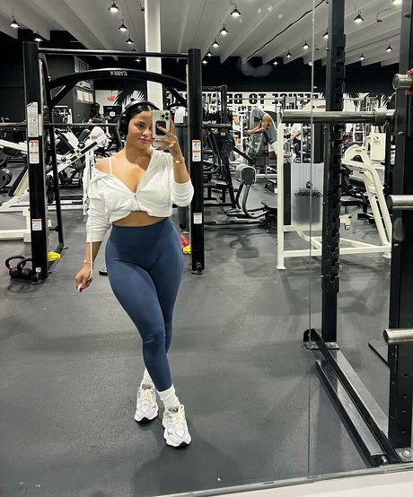 ventilateurs corporels uniquement des nus sympas images