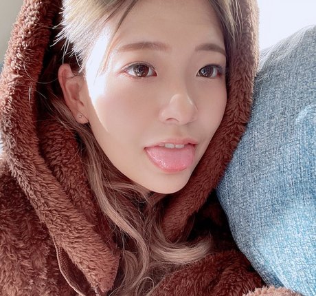 Kkatamina mannequin photos