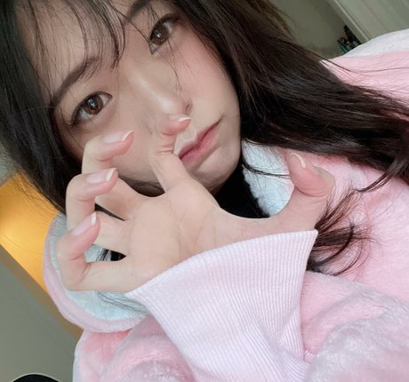 solo potelé uniquementfans haut nu images