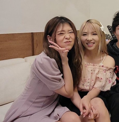 Kkatamina actrice pornographique photo