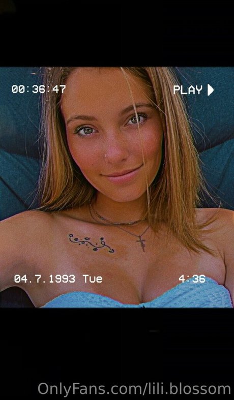 petite ébène onlyfans pornographique de haute qualité img