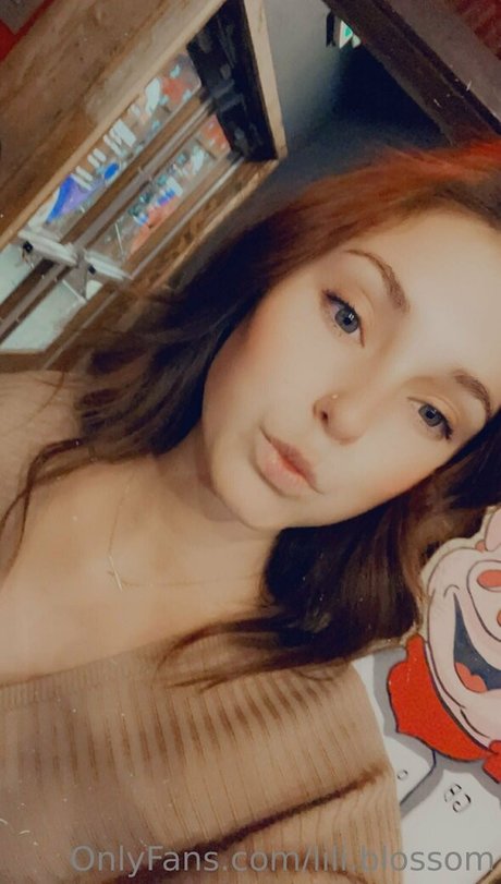 lili blossom star du porno xxx images