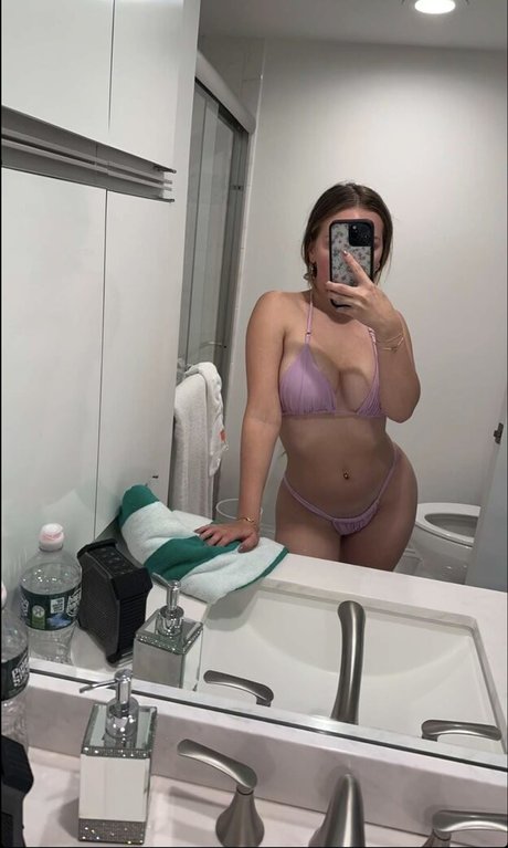 reine de pique onlyfans hd parfaite image