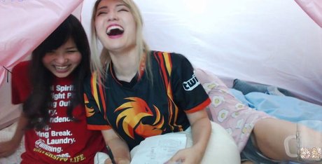 fans asiatiques célèbres exclusif galeries