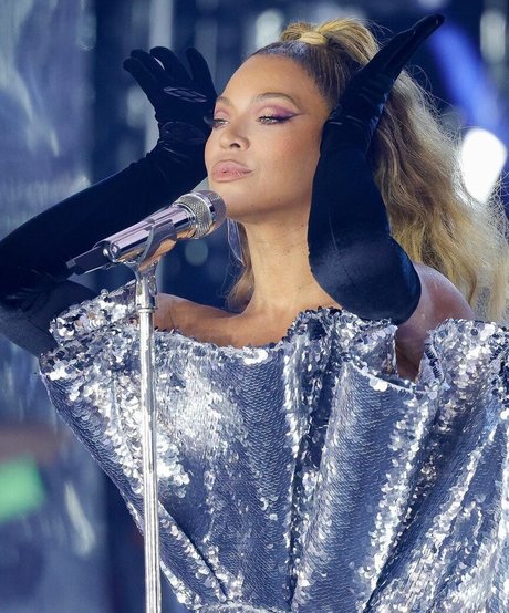 bbw gothique uniquementfans porno xxx des photos