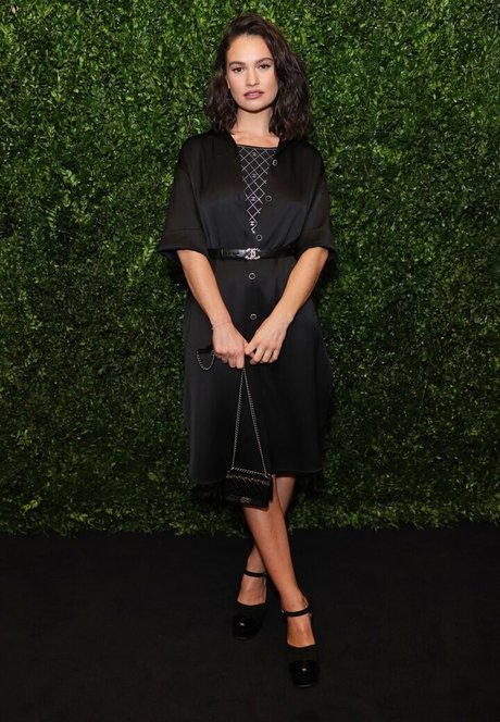 footjob pour ados uniquementfans plutôt sexy des photos