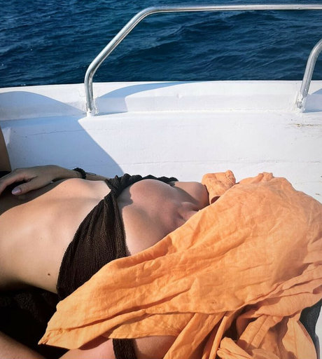 Lily James art étoile des photos