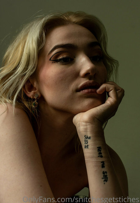 mamie milf onlyfans beaux nus photo