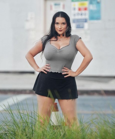 Moriah Lynne actrice de sexe galerie