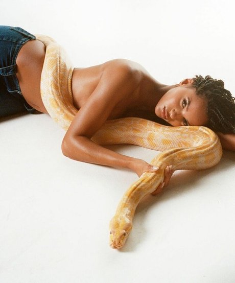 plage seins nus onlyfans hd nue images