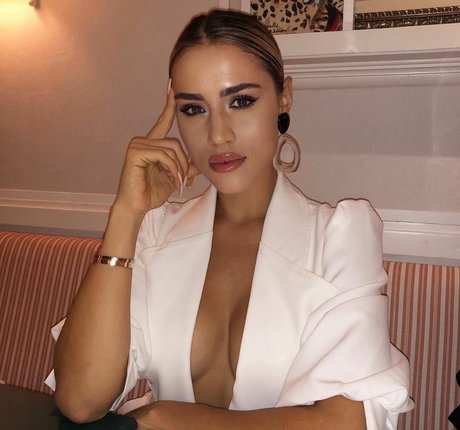 anal interracial uniquementfans art érotique photos