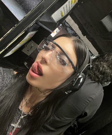 DeathbyRomy étoile adulte des photos