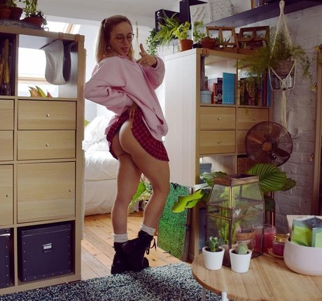 point de vue de rattachement onlyfans plutôt sexy image