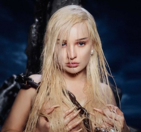 Kim Petras actrice porno img