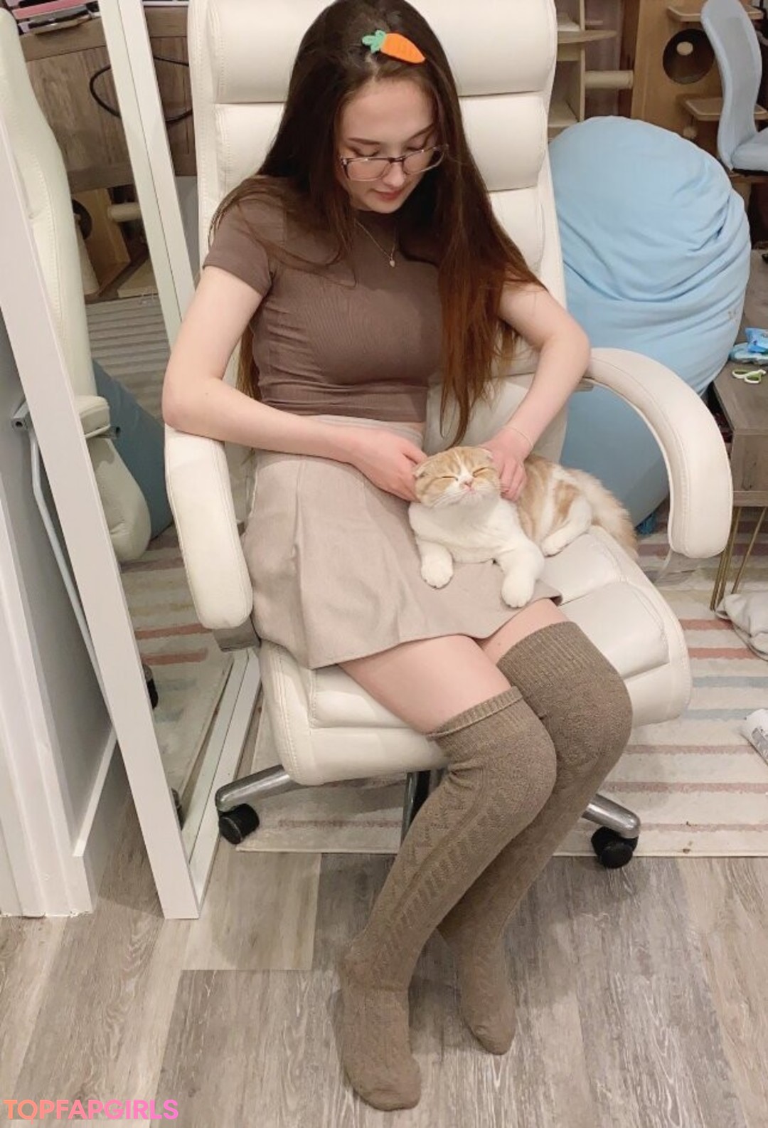 Tinakitten étoile exclusive galeries