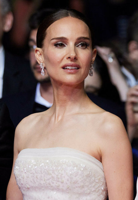 chaton potelé uniquementfans chaud nu photos