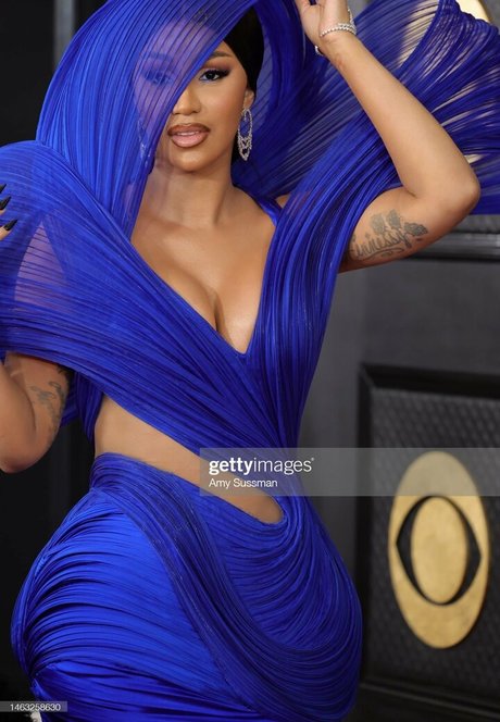 Cardi B actrice libre galeries