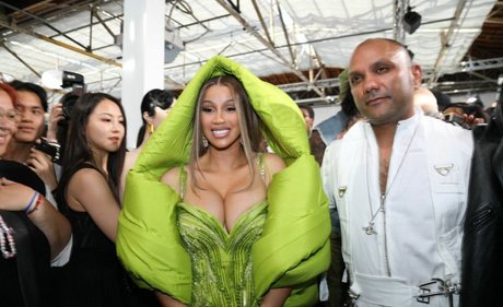 Cardi B actrice pornographique galerie