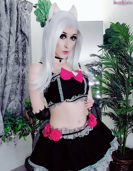 freeeroticneko actrice de nus images