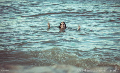 ojeniferann star exclusive photos