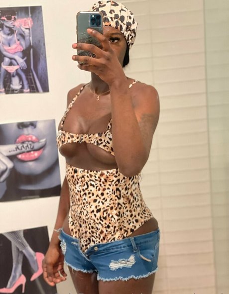 glamazonchanelr actrice adulte images