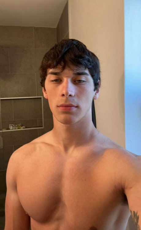 brandonrowlandx étoile de haute qualité image