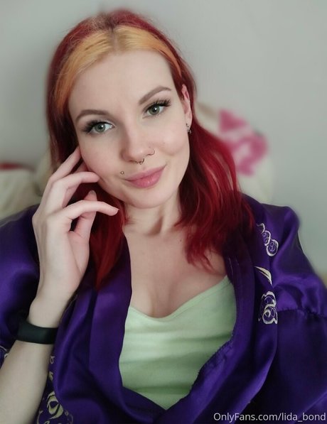 lida bond star du porno chaude collection