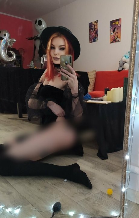 lida bond étoile de l'art galeries