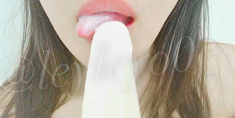 leyleyo0 xxx star du porno galeries