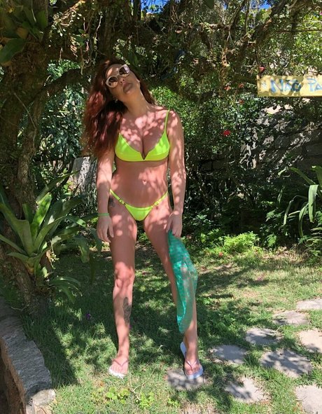 brazilian redhead actrice de nus photos