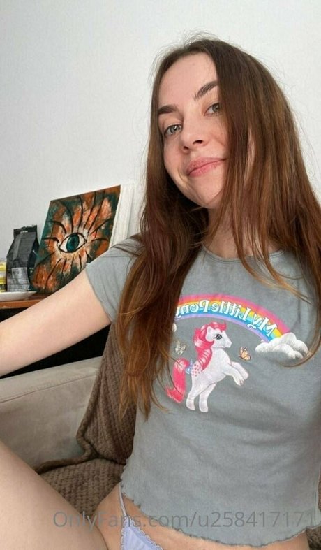 callmelusty modèle sexy images