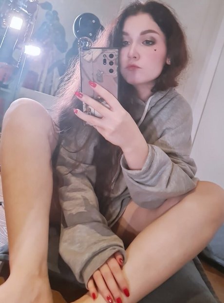 KittyKlaw ASMR star du porno érotique image