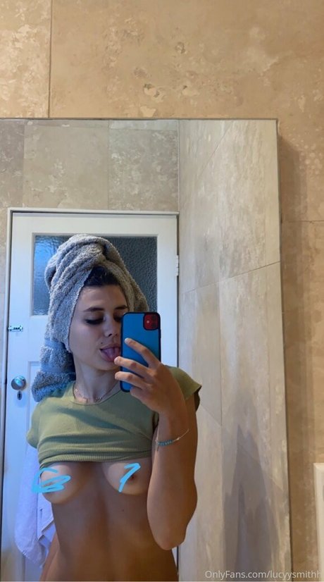 Lucia Colosimo modèle meilleur archive