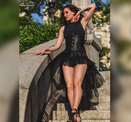 Anastasia Luna star du porno sexy image