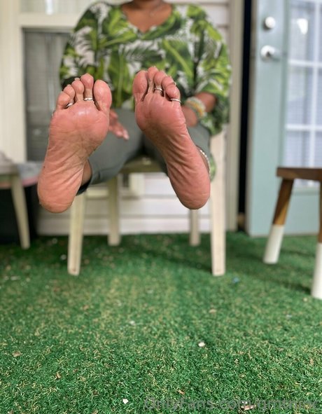 gmtninc modèles nus galerie