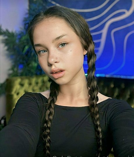 layla mayer art star du porno image