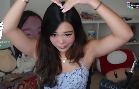 ExtraEmily star du porno chaud des photos