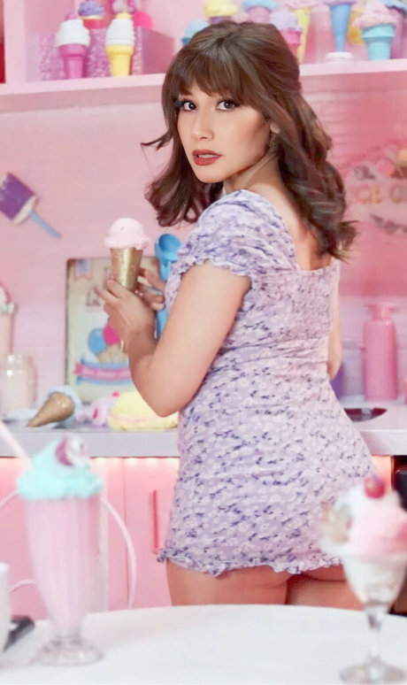 fellation asiatique onlyfans jolie et gratuite photos