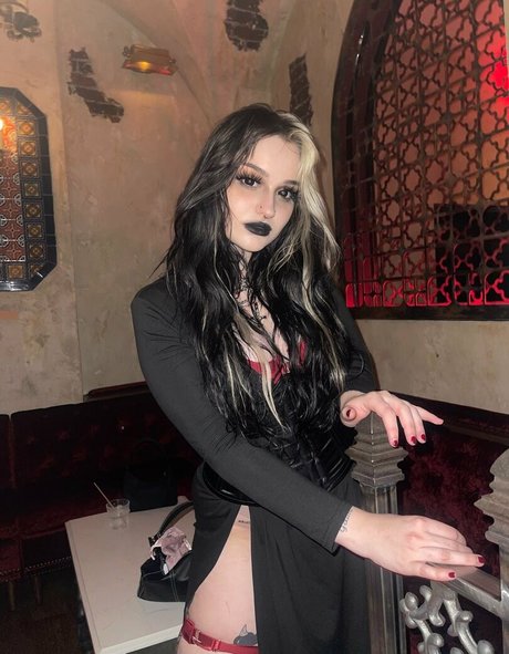 tatouages ​​blonds onlyfans meilleur sexe img