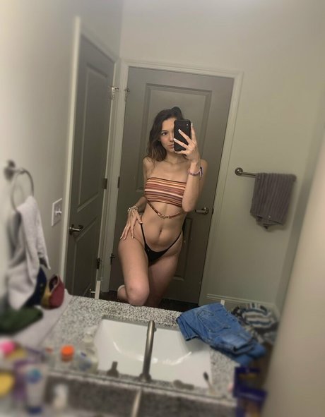 milf amateur onlyfans libre nu img